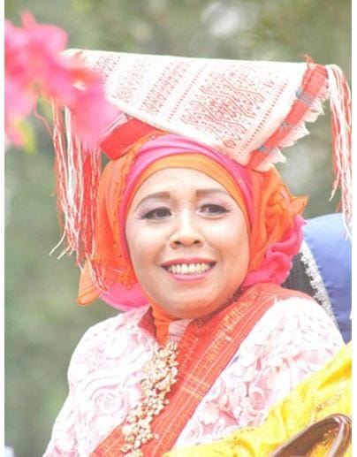 Patimah MPd, Wanita Pantai Labu yang Mengubah Takdir Lewat Pendidikan Non Formal